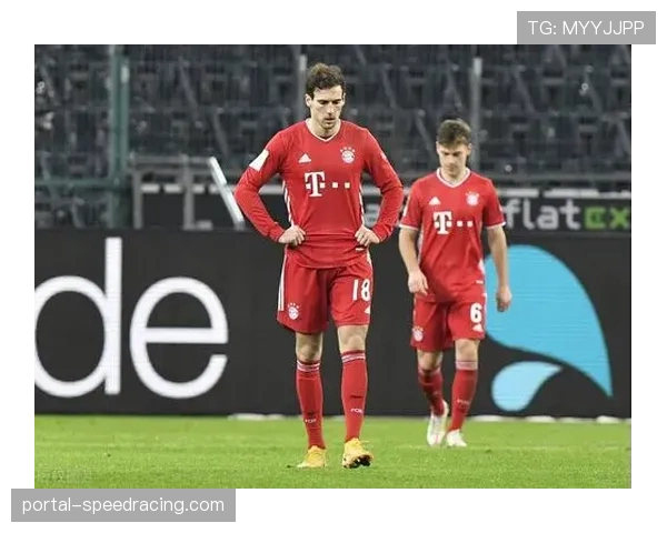 战术通讯：深度解析不来梅如何通过高位逼抢战术，遏制拜仁的进攻组织