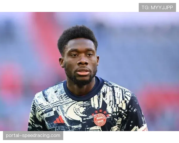 拜仁可能考虑今夏出售阿方索·戴维斯，有球队表达兴趣